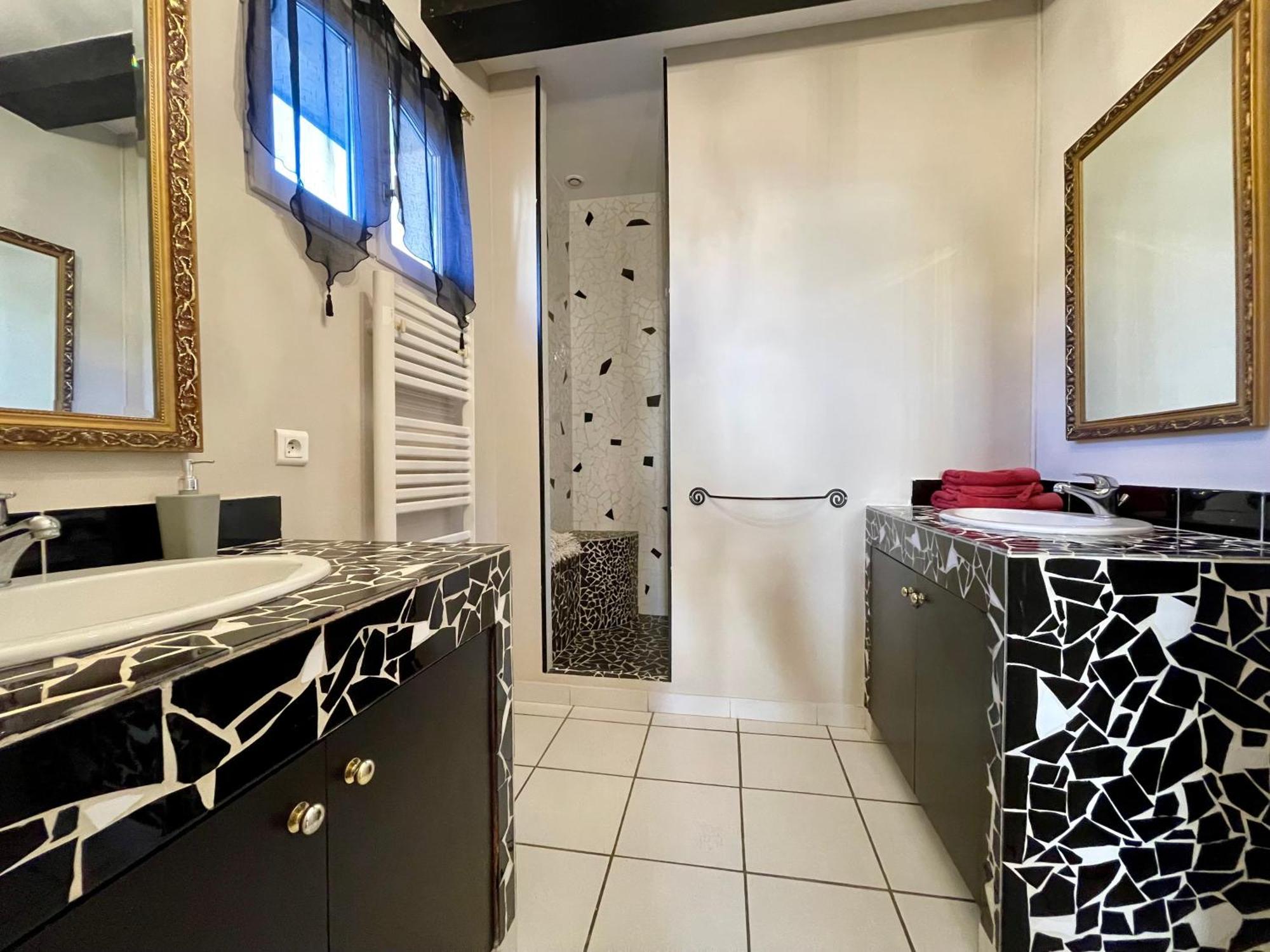 Cote Cite Appartements - Parking Prive - 100M Cite Medievale Carcassonne Bilik gambar